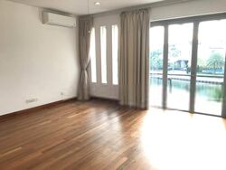 Harbourfront Avenue (D4), Terrace #448887591